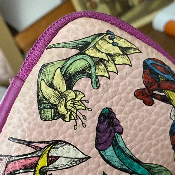 DISNEY Pink and Purple Key & Card Holder - Picture 12 of 13